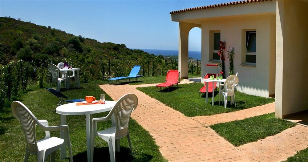 Hotel Pedra Ruja Budoni Esterno foto